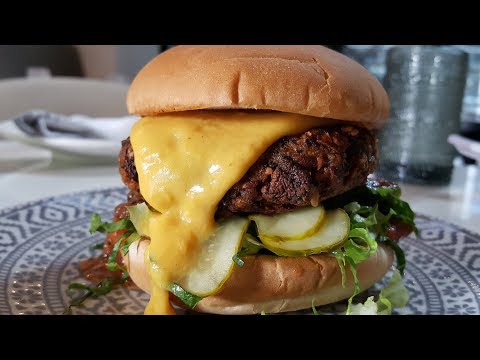 The secret recipe for plant-based vegan burgers | Chef David Lee, Planta - UC5ujvySyX2svDmsle_--dpA