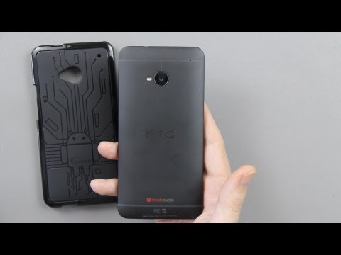Black HTC One Unboxing - UC7YzoWkkb6woYwCnbWLn3ZA
