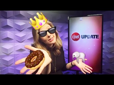 Snapchat brings emojis to life with 3D stickers (CNET Update) - UCOmcA3f_RrH6b9NmcNa4tdg
