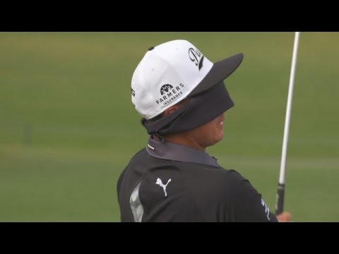 Rickie Fowler's trick shots on No. 17 at TPC Sawgrass - UCKwGZZMrhNYKzucCtTPY2Nw