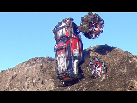 RC ADVENTURES - TRAXXAS SUMMiT - SPiKED CHAiNS Claw into the MUD CLiFF WiTH EASE! - UCxcjVHL-2o3D6Q9esu05a1Q