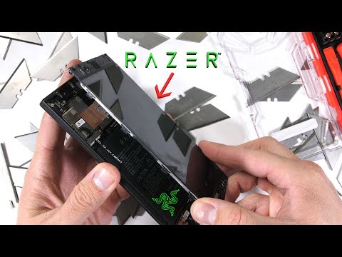 Razer Phone Teardown! - HUGE Heat Pipe - tiny vibrator - UCWFKCr40YwOZQx8FHU_ZqqQ