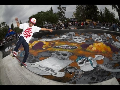 Day of the Dead bowl skating competition - UCblfuW_4rakIf2h6aqANefA