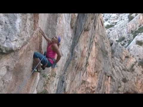 Sport Climbing with Sasha DiGiulian on Viaje de los Locos - UCblfuW_4rakIf2h6aqANefA