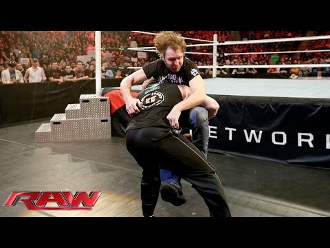 Dean Ambrose welcomes Brock Lesnar’s brutality: Raw, February 8, 2016 - UCJ5v_MCY6GNUBTO8-D3XoAg