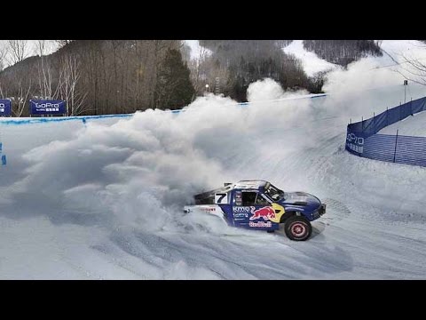 Racing 900hp Pro-4 Trucks in Freezing Conditions - UCblfuW_4rakIf2h6aqANefA