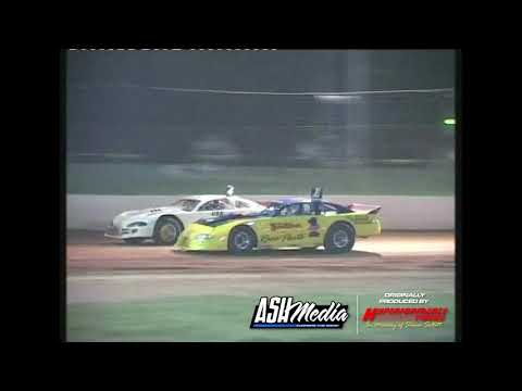 Super Sedans: Steve Francis and John Leslight Battle it Out!! - Carina Speedway - dirt track racing video image