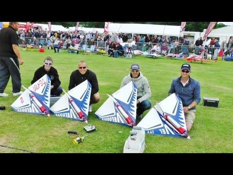 RC PLANE CRASH - WESTON UK VELOCITY 50 (MANIC TEA TRAYS) DISPLAY AT WESTON PARK - 2015 - UCMQ5IpqQ9PoRKKJI2HkUxEw