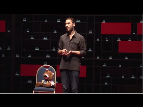 Jerry the Bear: a story of user centered product design | Aaron Horowitz | TEDxUnisinos - UCsT0YIqwnpJCM-mx7-gSA4Q