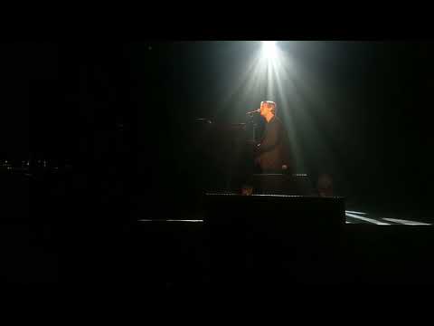 Answering Phone - Tom Odell De La Warr Pavillion 04/09/2022