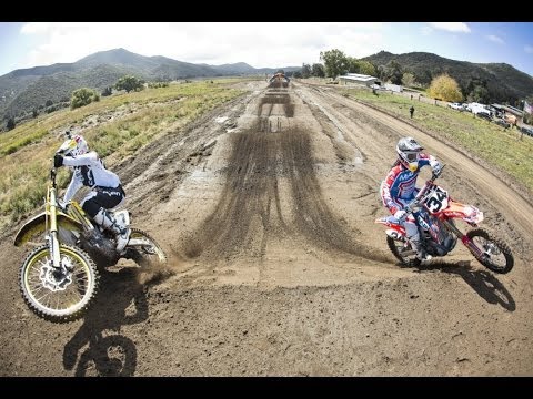 James Stewart's POV through a supercross rhythm section - UCblfuW_4rakIf2h6aqANefA