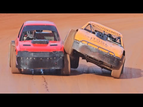 Taipa Speedway - Kings/Queens Birthday Meeting Day 2 CTRA B Grade Saloons - 2/6/24 - dirt track racing video image
