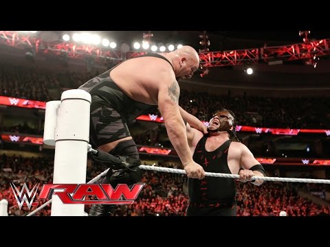 Kane clears the ring and levels Big Show: Raw, March 21, 2016 - UCJ5v_MCY6GNUBTO8-D3XoAg