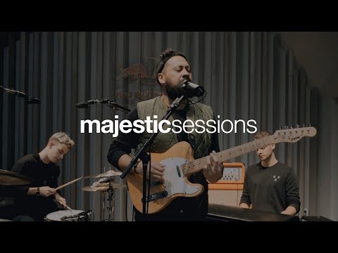 Noah Slee - DGAF | Majestic Sessions @ Red Bull Studios - UCXIyz409s7bNWVcM-vjfdVA