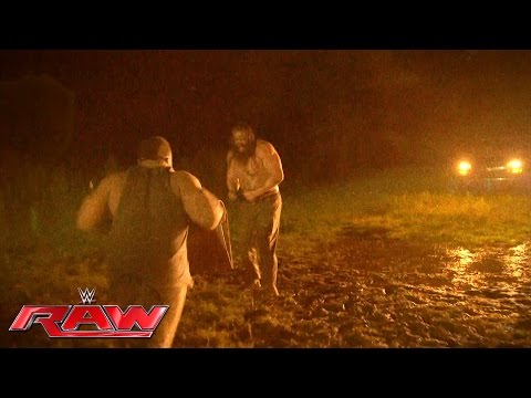 The New Day and The Wyatts brawl at The Wyatt Family Compound: Raw, July 11, 2016 - UCJ5v_MCY6GNUBTO8-D3XoAg