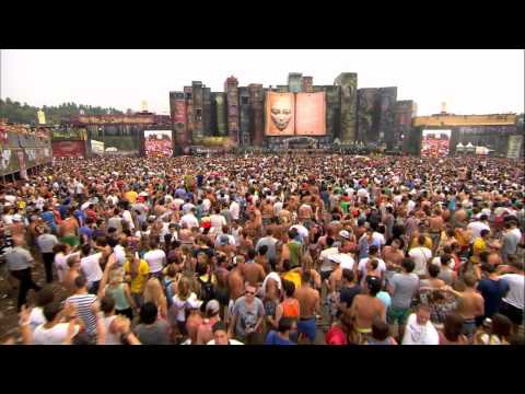 Thomas Gold at Tomorrowland 2012 - UCsN8M73DMWa8SPp5o_0IAQQ