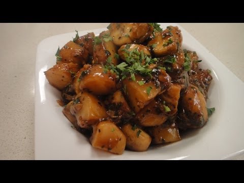 Water Chestnut And Mushroom Stir Fry | Quick Recipe | Sanjeev Kapoor Khazana - UCmoX4QULJ9MB00xW4coMiOw