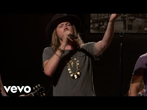 A Thousand Horses - Southernality - Vevo dscvr (Live) - UC2pmfLm7iq6Ov1UwYrWYkZA