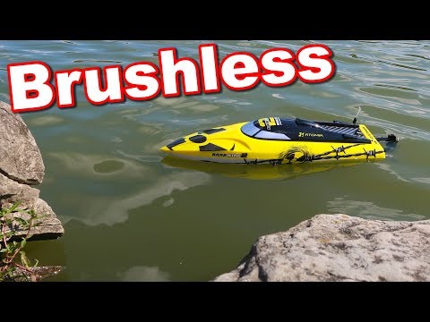 Amazing Brushless FAST RC Boat - Atomik Barbwire 2 - TheRcSaylors - UCYWhRC3xtD_acDIZdr53huA