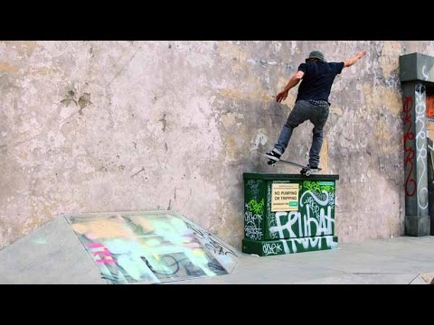 Cruising the Streets w/ English Skate Veteran Chris Oliver - UCblfuW_4rakIf2h6aqANefA