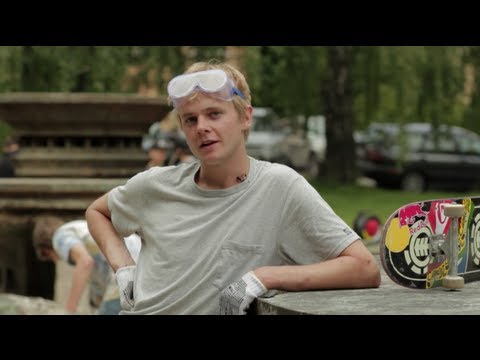 Building a Skate Spot in Latvia - Red Bull DIY with Madars Apse 2012 - UCblfuW_4rakIf2h6aqANefA