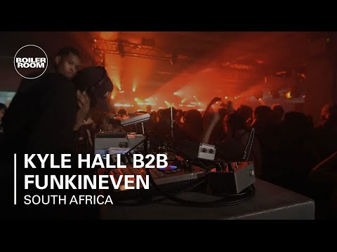 Kyle Hall b2b Funkineven DJ Set at DIESEL + EDUN present Studio Africa - UCGBpxWJr9FNOcFYA5GkKrMg