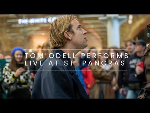 Tom Odell at St Pancras Station - Another Love (Live)