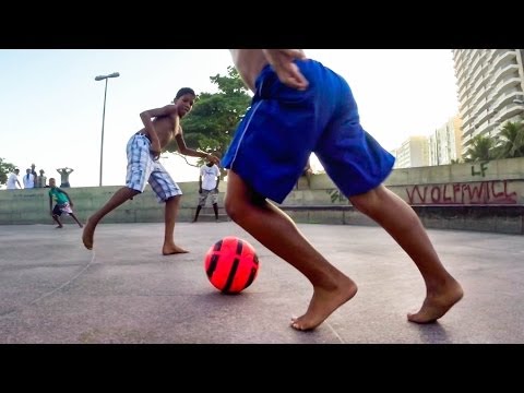 GoPro: Brasil Extended - Barefoot Pickup - UCqhnX4jA0A5paNd1v-zEysw