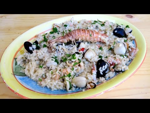 Nonna's Seafood Risotto Recipe  (with Nonna) - Laura Vitale - Laura in the Kitchen Episode 935 - UCNbngWUqL2eqRw12yAwcICg