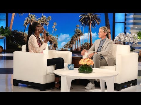 Ellen Taught This Fan How to Speak English - UCp0hYYBW6IMayGgR-WeoCvQ