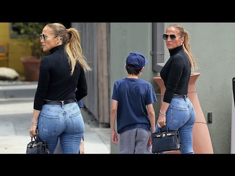 jennifer lopez jeans jlo sexy figure