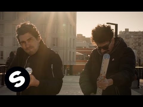 Leandro Da Silva, Gary Caos - Cafè (Official Music Video) - UCpDJl2EmP7Oh90Vylx0dZtA