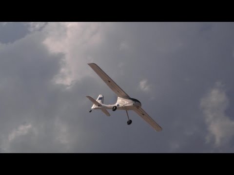 Beginners RC FPV Plane VolantexRC Mini FPV Ranger - UCsFctXdFnbeoKpLefdEloEQ