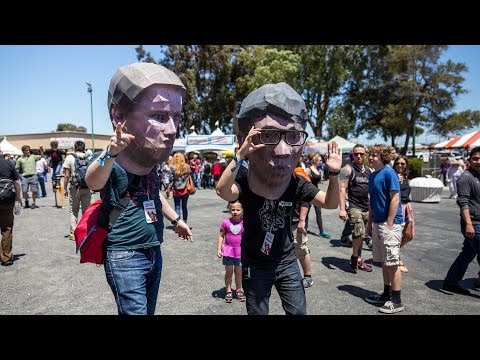 We Make Papercraft Big Head Costumes! - UCiDJtJKMICpb9B1qf7qjEOA
