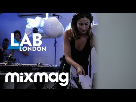 MOLLY in The Lab LDN - UCQdCIrTpkhEH5Z8KPsn7NvQ