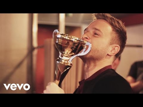 Olly Murs - Olly's Football Night Out - UCTuoeG42RwJW8y-JU6TFYtw