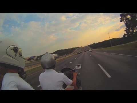 Riding Two Up on a Suzuki Burgman 400 on Interstate - UCTs-d2DgyuJVRICivxe2Ktg