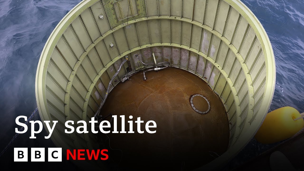 North Korea spy satellite launch ends in failure – BBC News