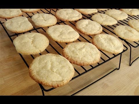 How to make Vanilla Sugar Cookies - Recipe by Laura Vitale - Laura in the Kitchen Ep 104 - UCNbngWUqL2eqRw12yAwcICg