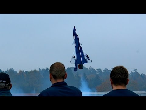 CHENGDU J-10 2X RC SCALE MODEL TURBINE JET WITH THRUST VECTOR CONTROL / Faszination Modellbau 2014 - UCH6AYUbtonG7OTskda1_slQ