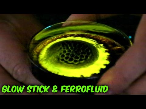 What Happens If You Mix Glow Stick and Ferrofluid - UCe_vXdMrHHseZ_esYUskSBw