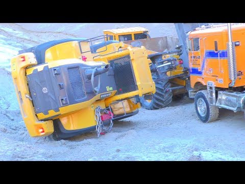 RC CONSTRUCTION VEHICLES! INCREDIBLE RC Trucks extreme! Cool rc toys 2018 - UCT4l7A9S4ziruX6Y8cVQRMw
