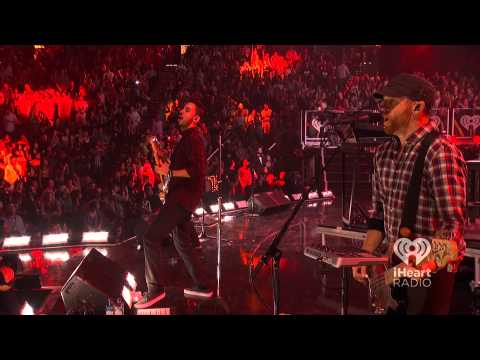 Linkin Park Live - Lost In The Echo iHeart Radio Music Festival 2012 [HD]