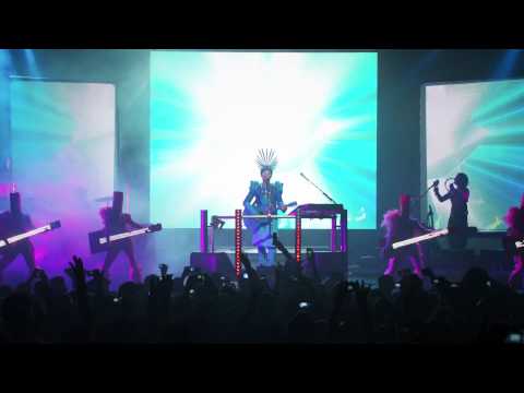 Empire of the Sun - We Are the People