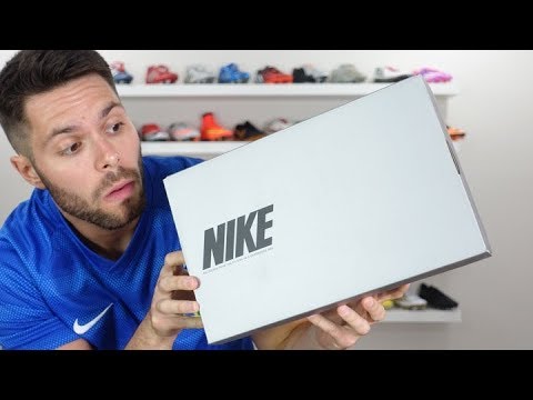 WHAT A STRANGE RELEASE BY NIKE! - UCUU3lMXc6iDrQw4eZen8COQ