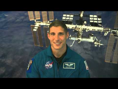 NASA's 'Fitness Guru' Astronaut Talks First Flight | Exclusive Interview Video - UCVTomc35agH1SM6kCKzwW_g