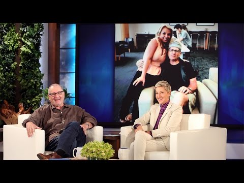 Ed O'Neill Talks Dory and Britney - UCp0hYYBW6IMayGgR-WeoCvQ