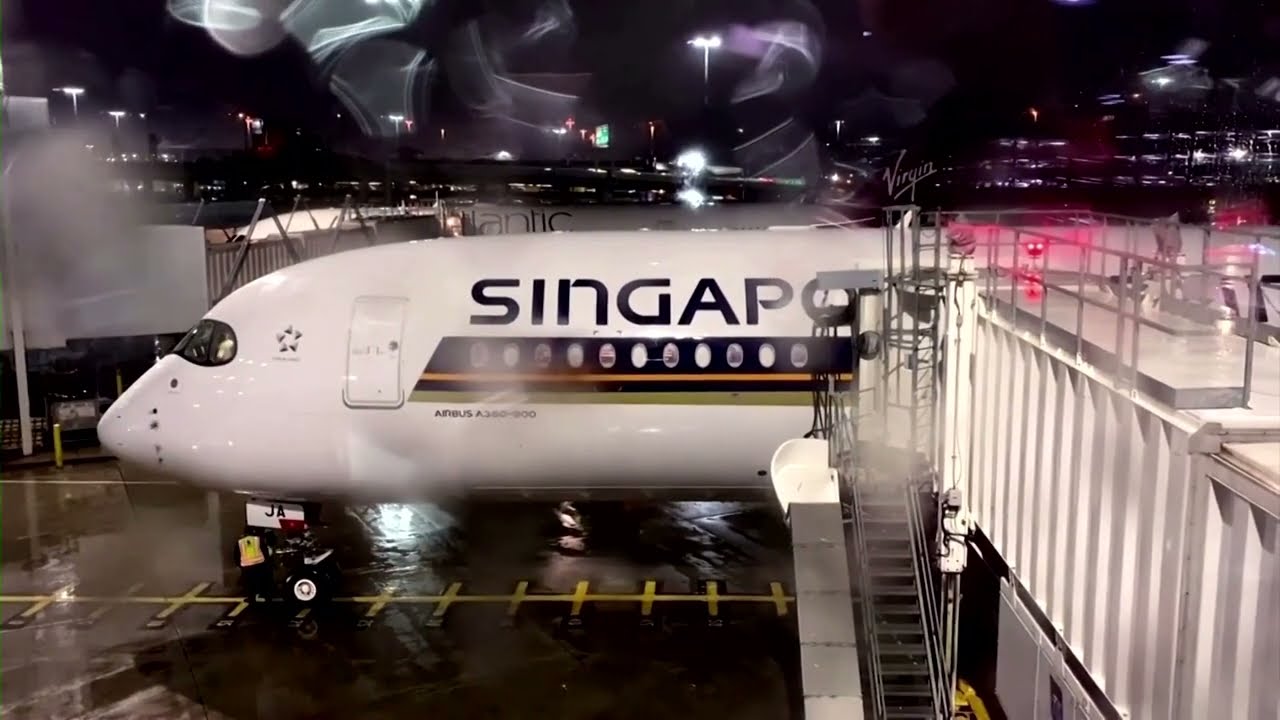 Singapore Airlines profit surges on travel rebound