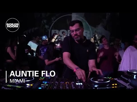 Auntie Flo | Boiler Room x III Points Festival | Miami Day 1 - UCGBpxWJr9FNOcFYA5GkKrMg