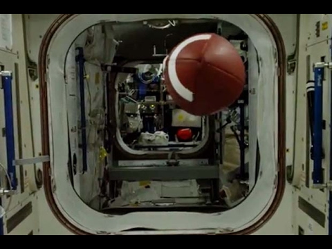 Football Pass ‘Travels’ 564,664 Yards On Space Station | Video - UCVTomc35agH1SM6kCKzwW_g